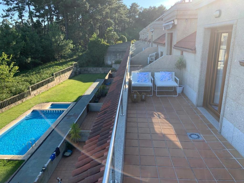 "Sanxenxo Holidays" Atico Con Garaje, Barbacoa Y Piscina A 5 Min Del Centro מראה חיצוני תמונה